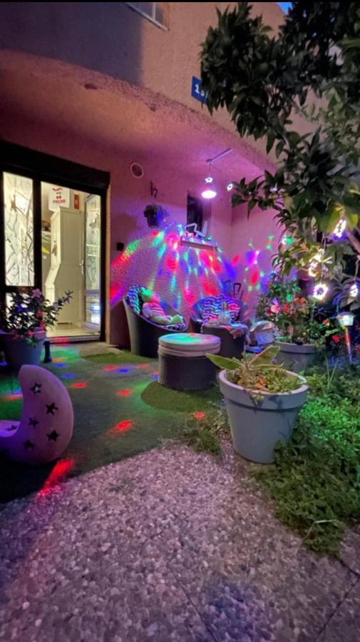 Résidence de standing avec piscine chauffée Agde Esterno foto