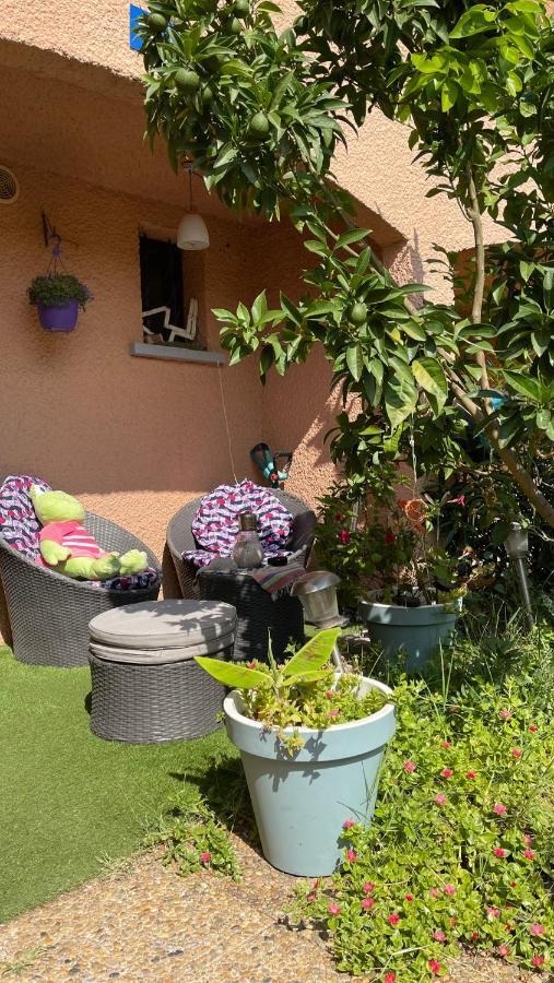 Résidence de standing avec piscine chauffée Agde Esterno foto