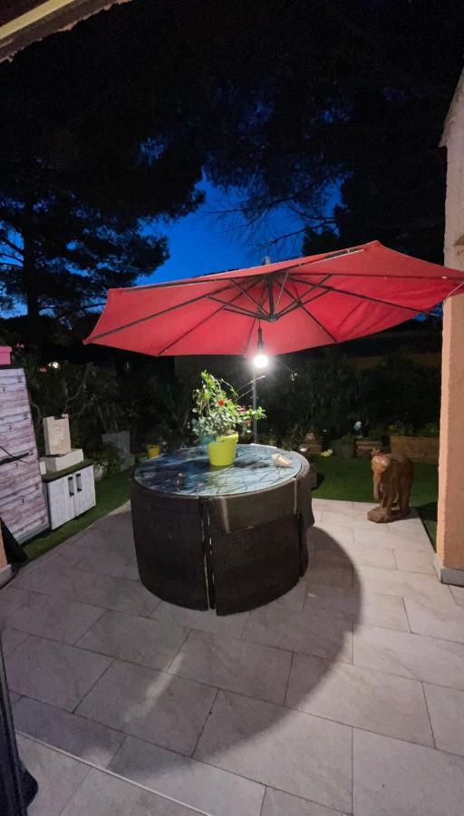 Résidence de standing avec piscine chauffée Agde Esterno foto